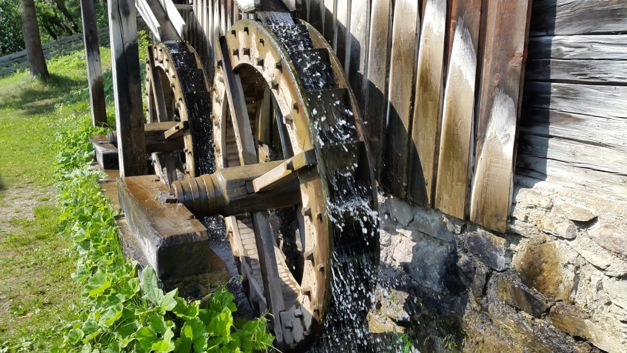 Gasthof Wacht Untertilliach Esterno foto