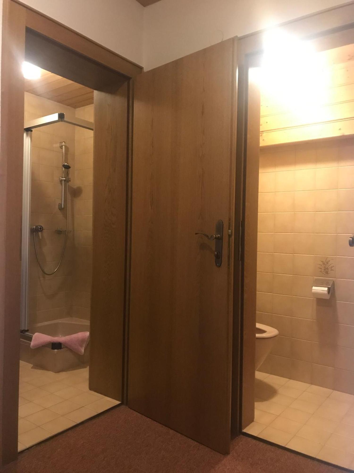 Gasthof Wacht Untertilliach Camera foto